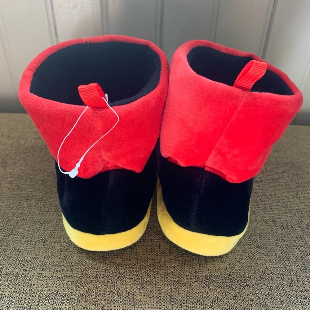 Disney Mickey Mouse Slippers Fabric Upper Size 11-12 Like New.